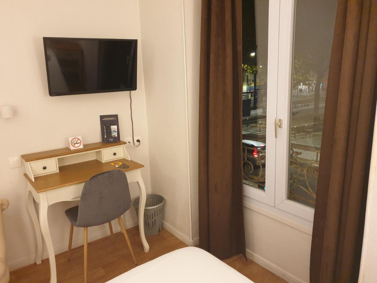 Le Royalty Hotel Angers Exterior foto